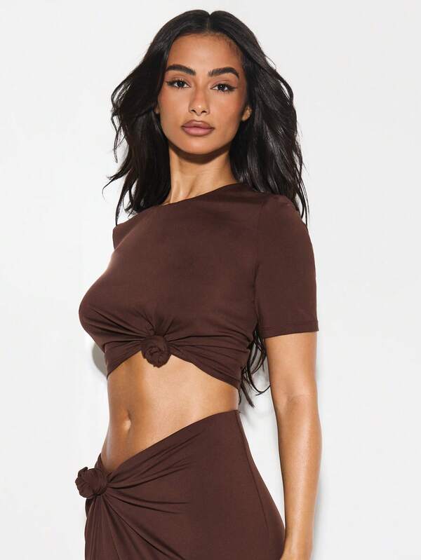 KIZN Crop Top Short Sleeve Tie Front Knotted Detail Basic Stretchy T-Shirt Clubwear Essential All Season Casual Modern Style Top