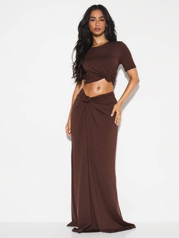 KIZN Crop Top Short Sleeve Tie Front Knotted Detail Basic Stretchy T-Shirt Clubwear Essential All Season Casual Modern Style Top
