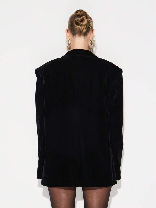 KIZN Oversized Velvet Blazer With Deep V Neck And Button Closure For Evening Occasions