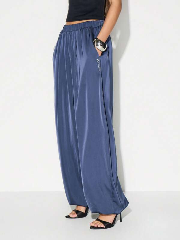 KIZN Satin Balloon Jogger Pants High Rise Loose Fit Wide Leg Casual Sweatpants With Pockets