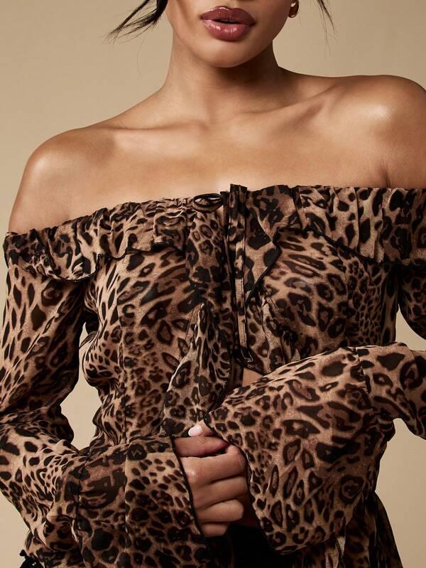 MISSGUIDED Animal Print Off Shoulder Long Sleeve Crop Blouse