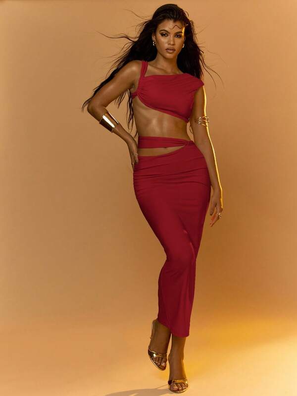 MISSGUIDED Asymmetric Crop Top And Midi Skirt With Cutout Detail