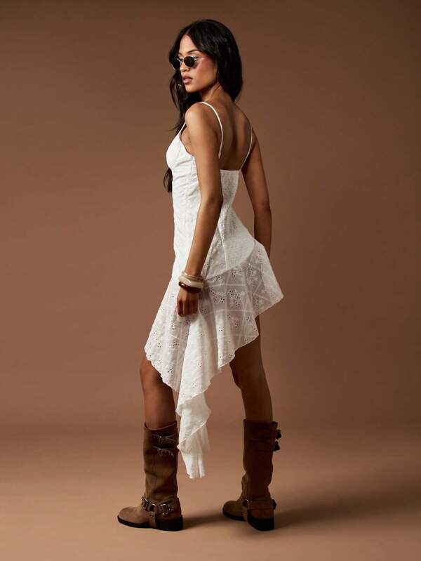 MISSGUIDED Asymmetric Eyelet Lace High Low Hem Long Dress