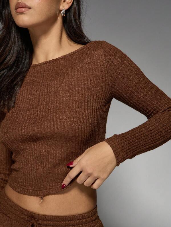 MISSGUIDED Basic Ribbed Long Sleeve Crop Top Layering Piece