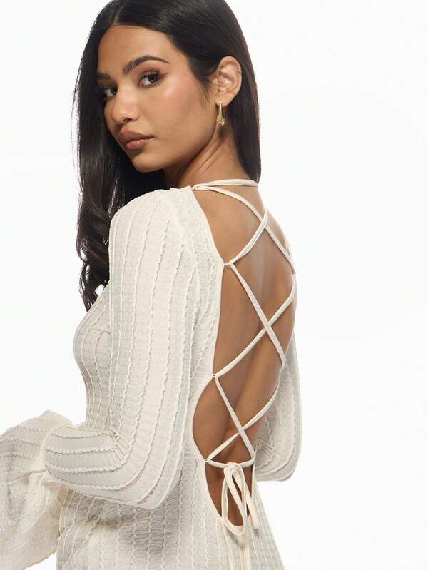 MISSGUIDED Bell Sleeve Bodycon Ribbed Knit Open Back Mini Dress