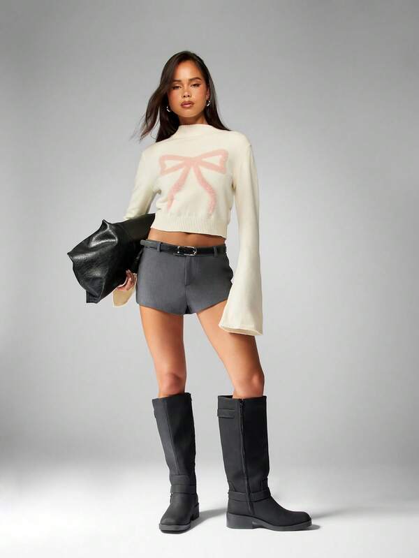 MISSGUIDED Bell Sleeve Cropped Sweater With Fuzzy Bow Design