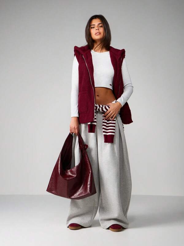 MISSGUIDED Borg Sherpa Hooded Gilet With Zip