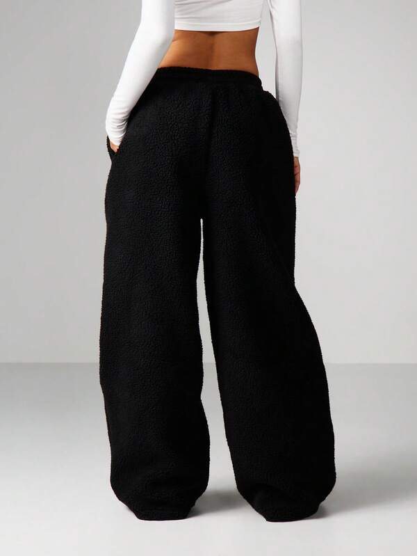 MISSGUIDED Borg Wide Leg Joggers With Elastic Waist