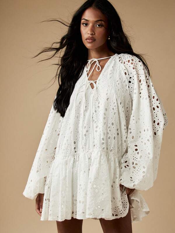 MISSGUIDED Broderie Anglaise Lace Smocked Mini Dress With Balloon Sleeves