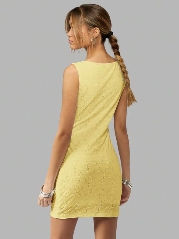 MISSGUIDED Broderie Anglaise Sleeveless Fitted Mini Dress