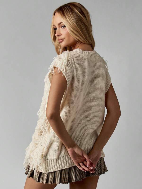 MISSGUIDED Button Front Knit Vest With Decorative Fringe