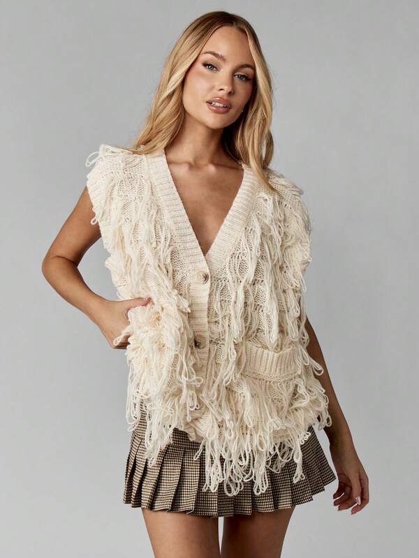 MISSGUIDED Button Front Knit Vest With Decorative Fringe