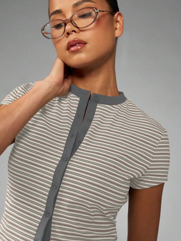 MISSGUIDED Button Front Striped Ribbed Top