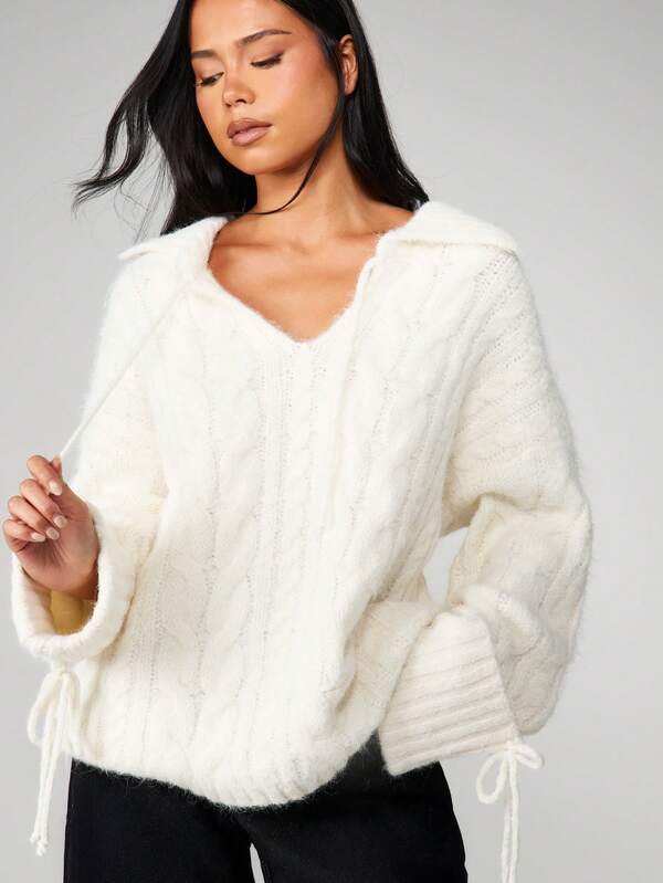 MISSGUIDED Cable Knit Hoodie With Drawstring