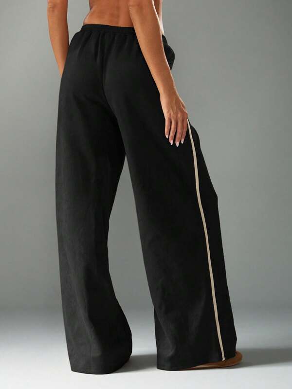 MISSGUIDED Casual Jogger Pants With Side Stripe Detail