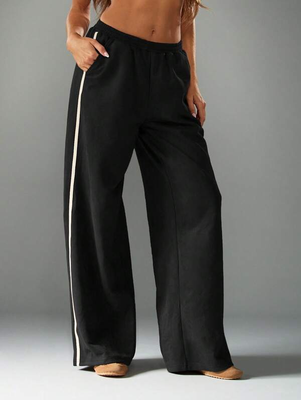 MISSGUIDED Casual Jogger Pants With Side Stripe Detail