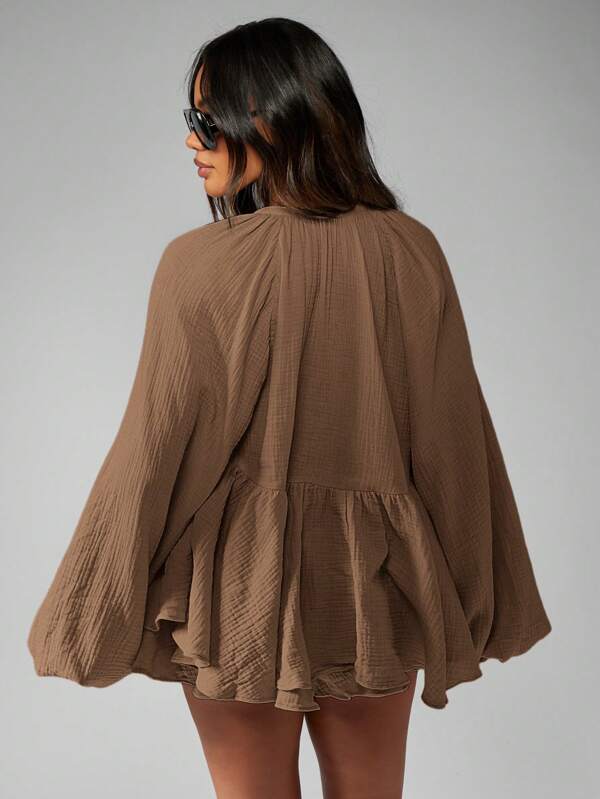 MISSGUIDED Cheesecloth Balloon Sleeve Ruffle Tiered Blouse Floaty Shorts Two-Piece Outfits