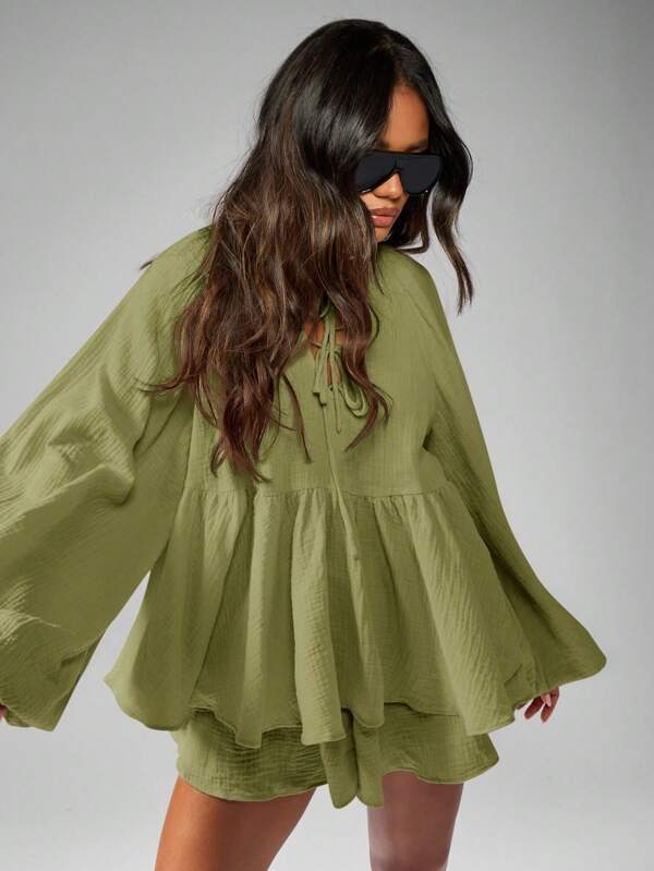 MISSGUIDED Cheesecloth Tie Front Blouse And Ruffle Shorts Set