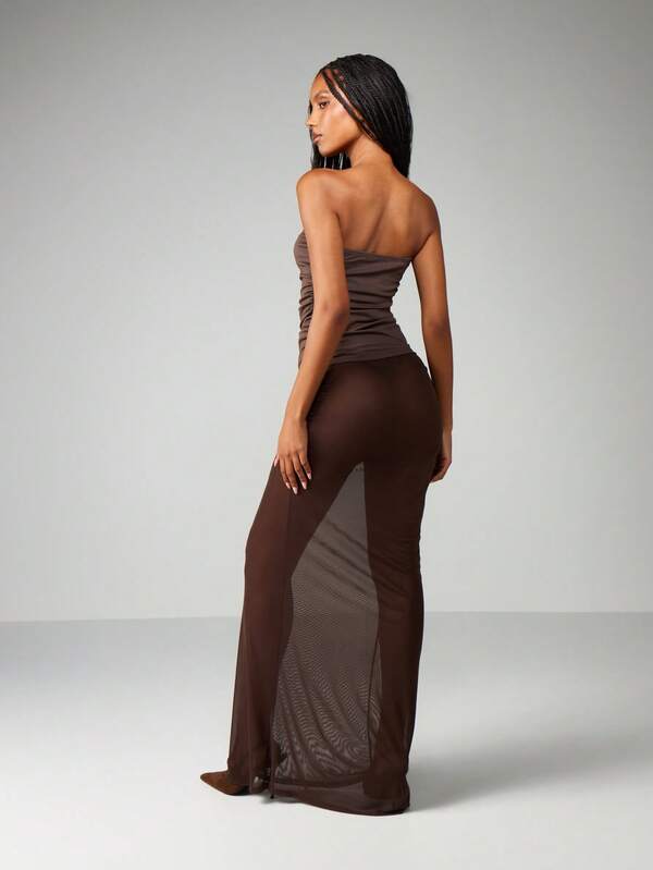 MISSGUIDED Christmas Longline Bandeau With Mesh Maxi Skirt Set