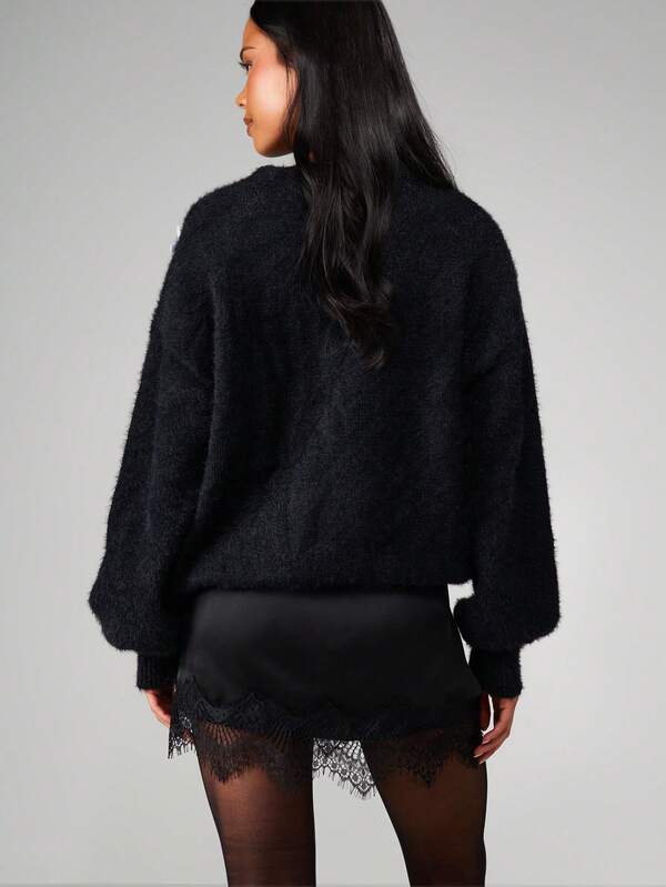 MISSGUIDED Christmas Oversized Fuzzy Knit Sweater With Bow Pattern