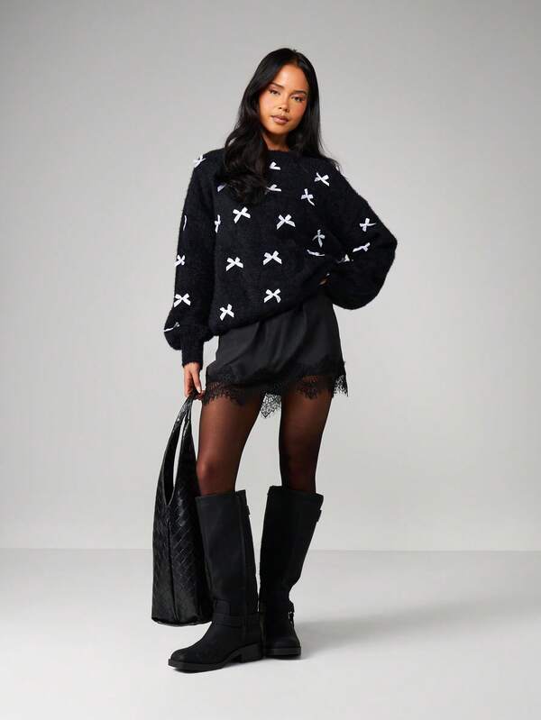 MISSGUIDED Christmas Oversized Fuzzy Knit Sweater With Bow Pattern