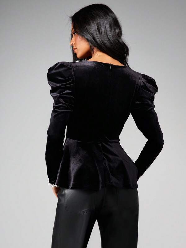MISSGUIDED Christmas Peplum Velvet Top With Lace Trim