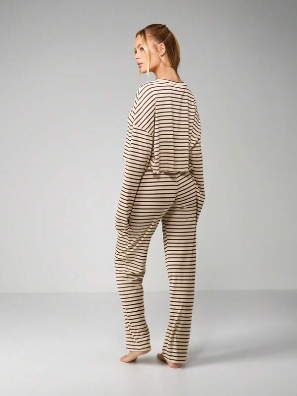 MISSGUIDED Christmas Ribbed Stripe Lounge Set With Teddy Bear Embroidery