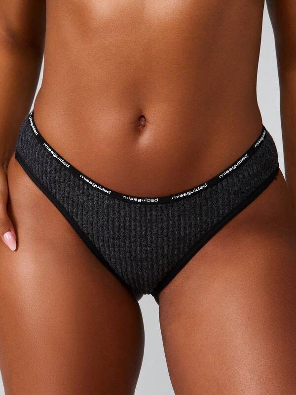 MISSGUIDED Christmas Ribbed Triangle Bra And Panty Set