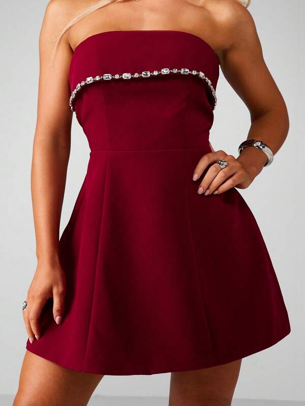 MISSGUIDED Christmas Strapless Mini Dress With Rhinestone Trim