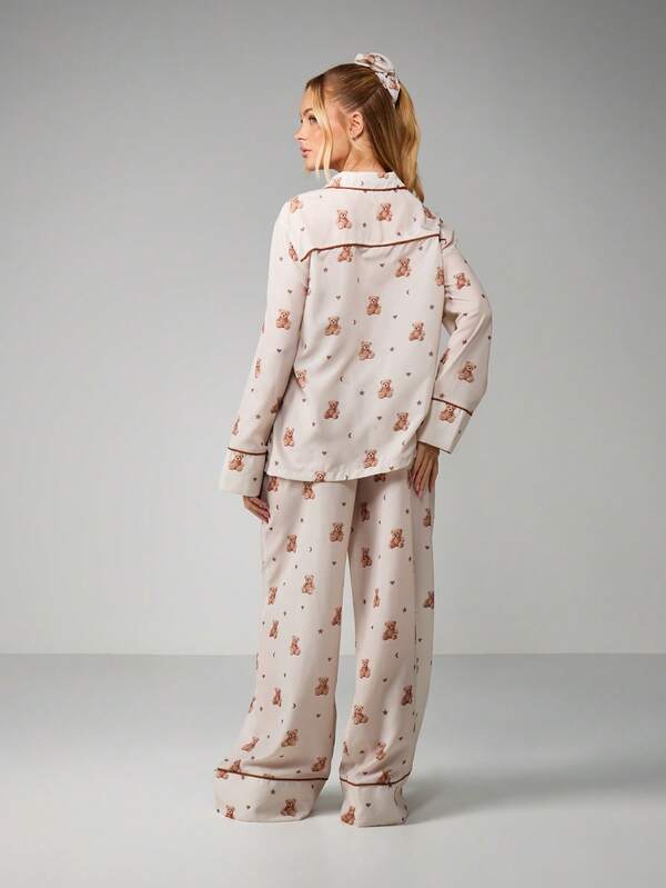 MISSGUIDED Christmas Teddy Bear Print Pajama Set With Button Front
