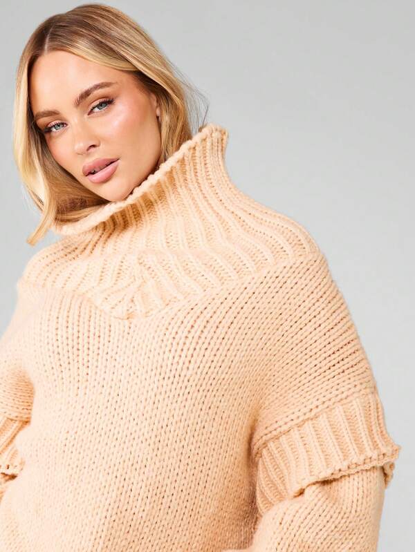 MISSGUIDED Chunky Cable Knit Turtleneck Pullover
