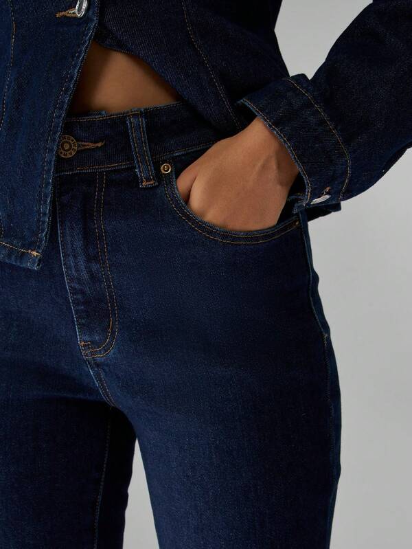 MISSGUIDED Classic Bell Bottom Flared Denim Jeans With Button Details