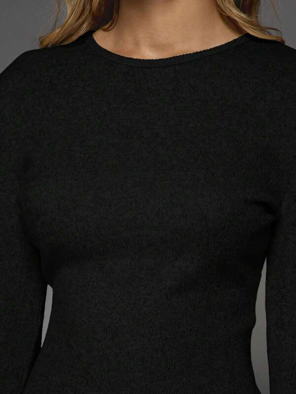 MISSGUIDED Classic Crewneck Ribbed Knit Top