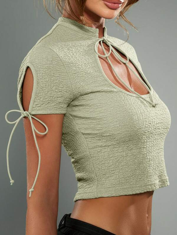 MISSGUIDED Collared Textured Crop Top With Tie Details