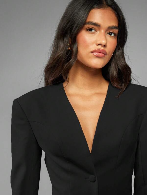 MISSGUIDED Collarless Cropped Blazer With Structured Shoulders Double Button