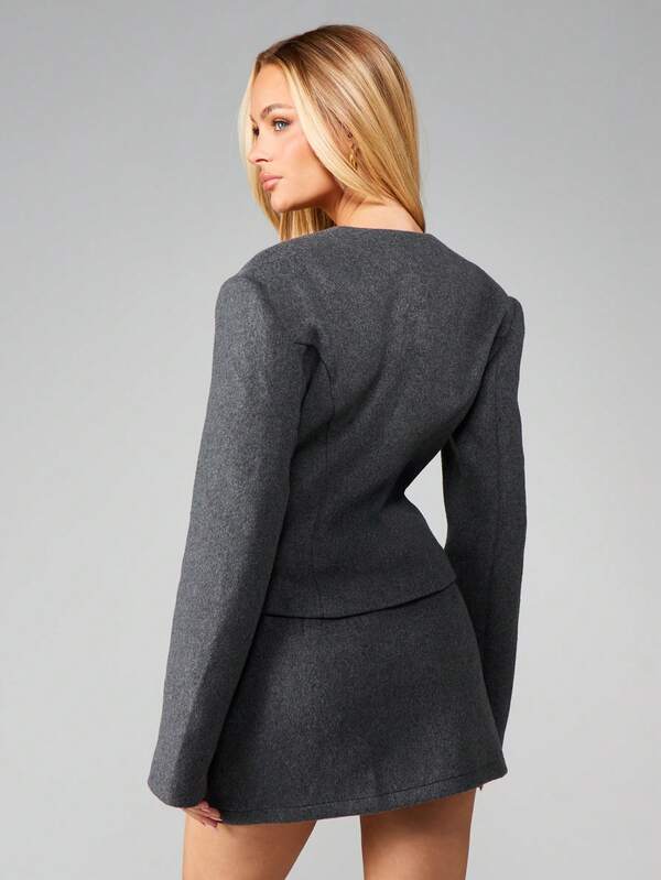 MISSGUIDED Collarless Wool Blazer With Button Closure