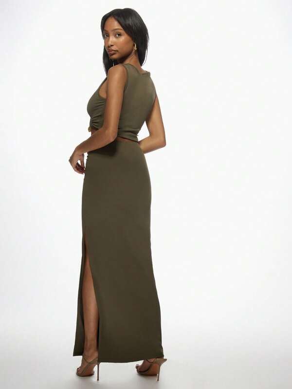 MISSGUIDED Contemporary Cut-Out Maxi Two Piece Co-Ord Set With Twist Detail