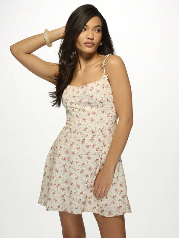 MISSGUIDED Corset-Style Floral Print Mini Dress With Bow Tie Straps