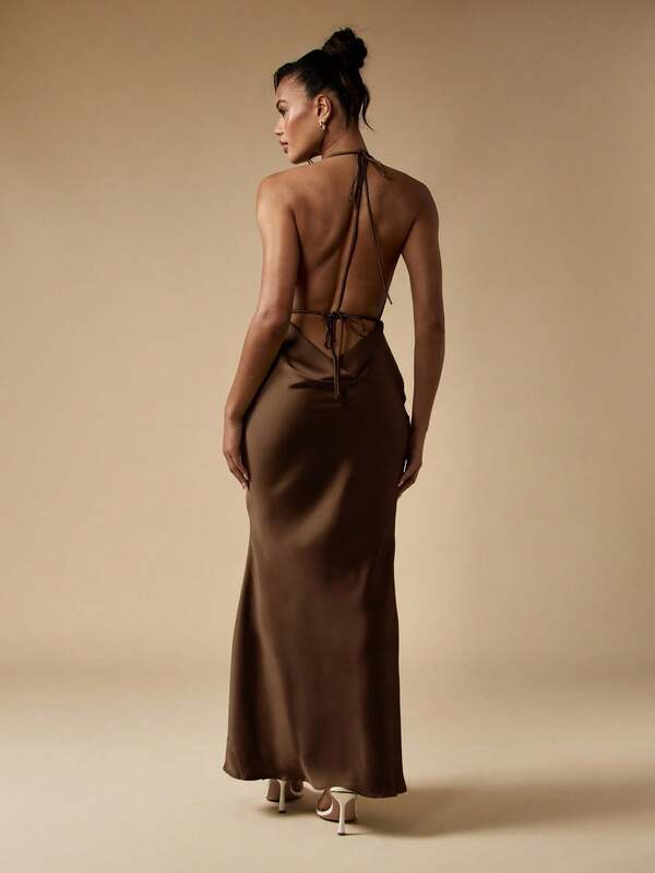 MISSGUIDED Cowl Neck Halter Maxi Dress With Tie Back