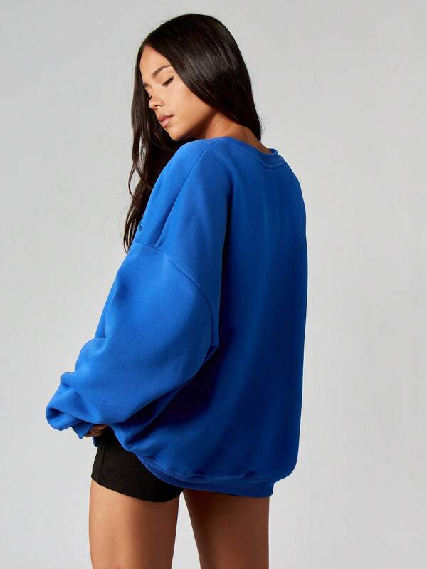 MISSGUIDED Crew Neck Oversized Sweatshirt With Athletic Print For Winter Layering Cozy Casual Comfort And Style