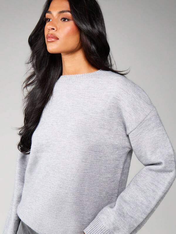 MISSGUIDED Crew Neck Pullover With Ribbed Details