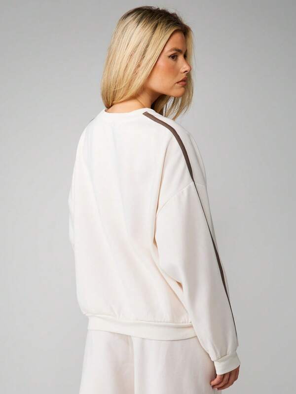 MISSGUIDED Crew Neck Sweatshirt With Brown Contrast Detail