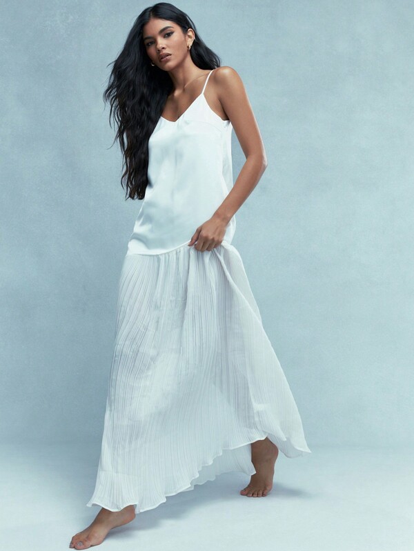 MISSGUIDED Crinkle Long Hem Cami Maxi Dress