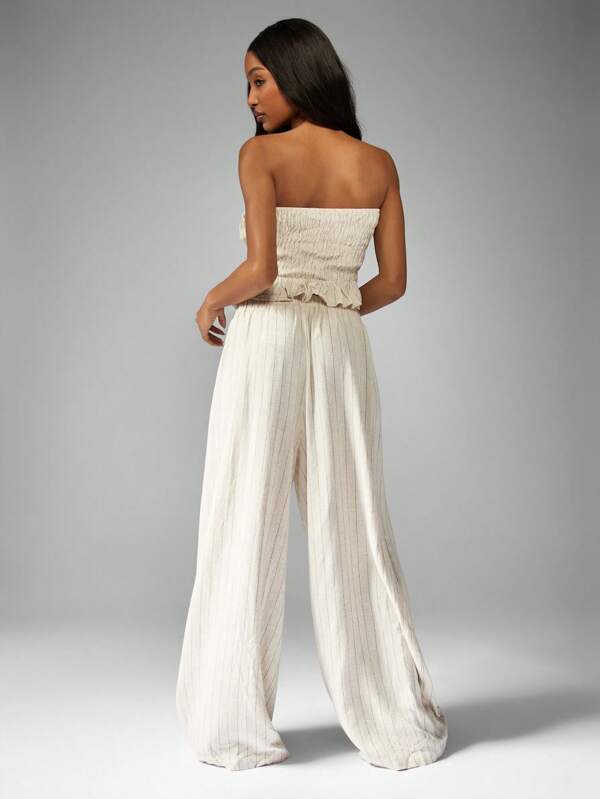 MISSGUIDED Crinkle Textured Bandeau Crop Top And Pants Two Piece Set
