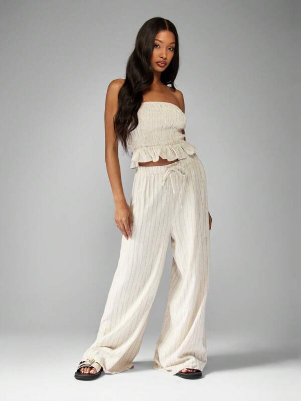 MISSGUIDED Crinkle Textured Bandeau Crop Top And Pants Two Piece Set
