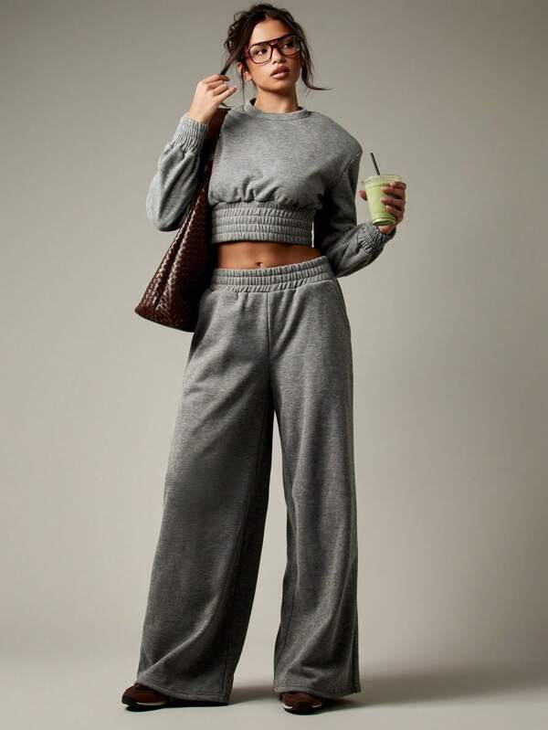 MISSGUIDED Crop Sweatshirt With Smocked Waist And Wide Leg Pants
