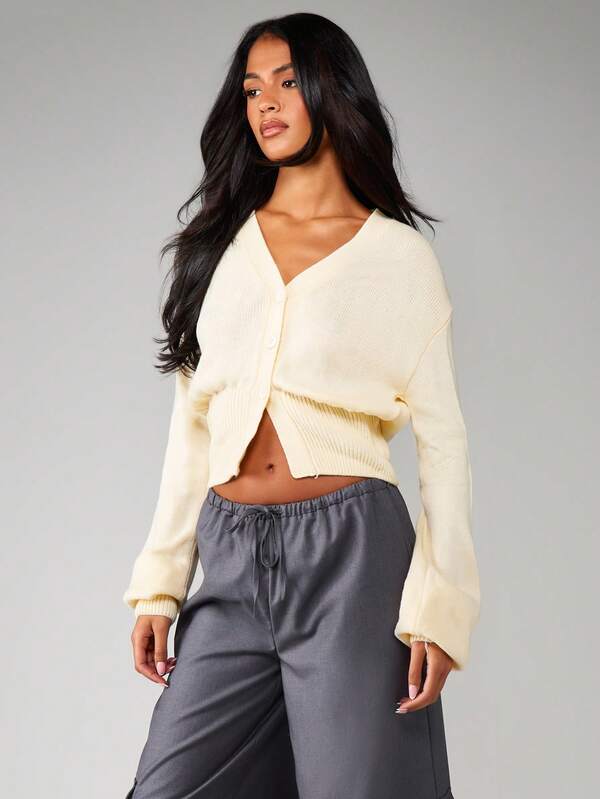 MISSGUIDED Cropped Button Front Cardigan With Ribbed Waist
