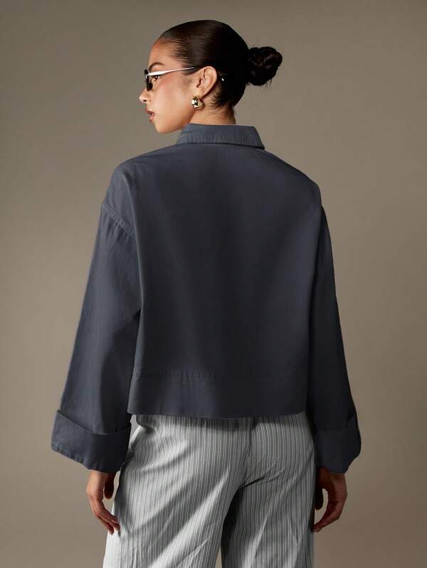MISSGUIDED Cropped Button Front Denim Shirt With Chest Pockets