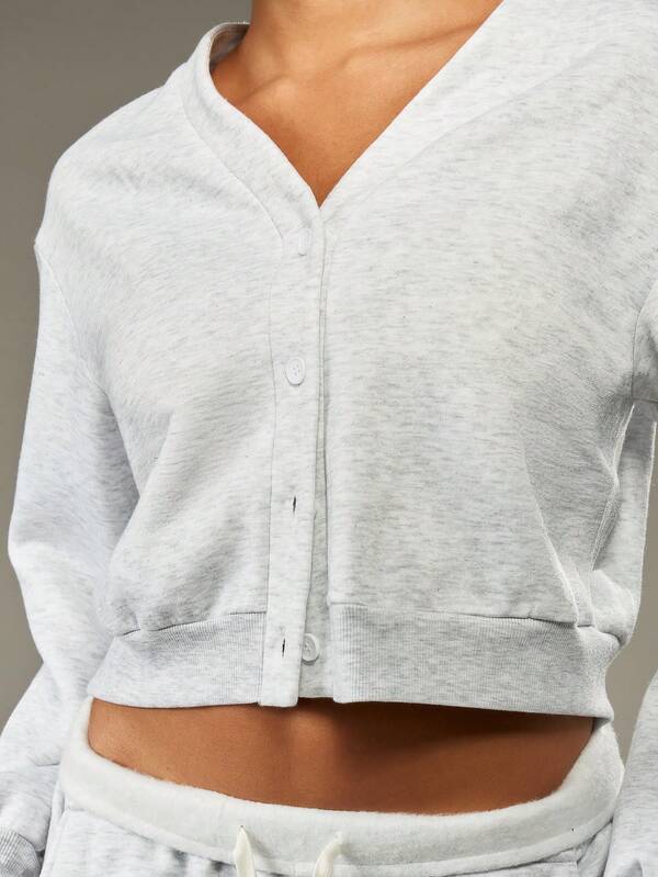 MISSGUIDED Cropped Button Front Sweatshirt With Long Sleeves
