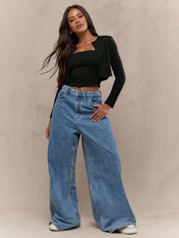 MISSGUIDED Cropped Button Up Cardigan With Tube Top Set